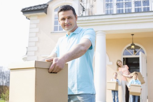 Load-based and cubic-yard van pricing explained for Westealing moves