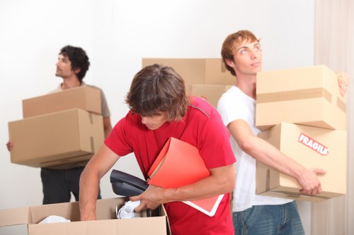 Moving van service for homes and businesses in West Ealing